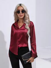 Clara | Elegant blus i satin med långa ärmar