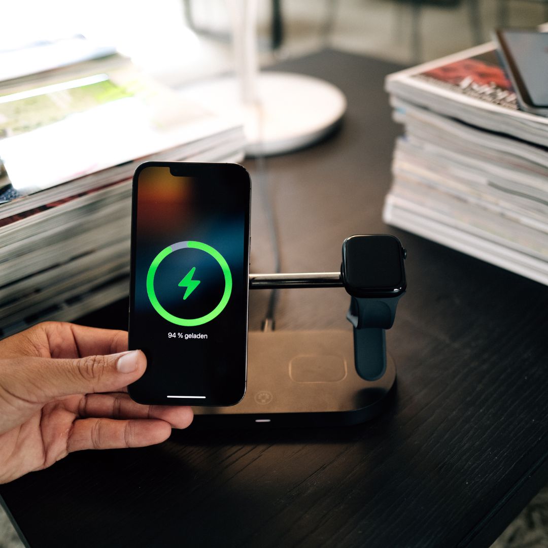 3-in-1-drahtloses Ladegerät für Smartphone, Smartwatch und Ohrhörer-Schnellladestation mit modernem Design 5