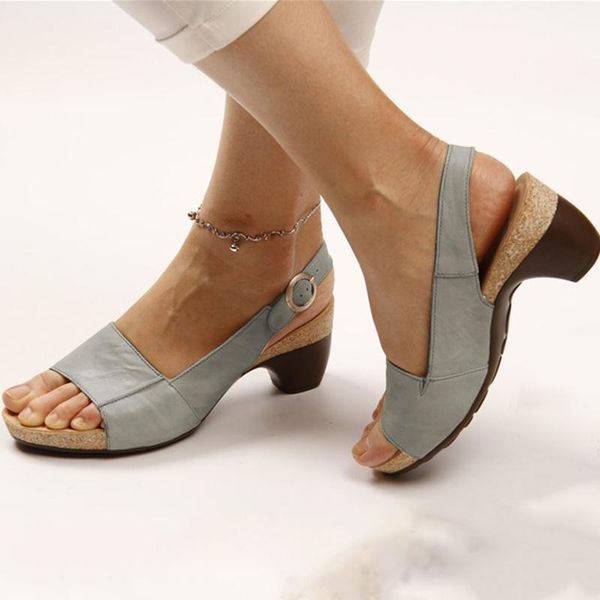 Felicia | Somriga sandaler: Enkel stil