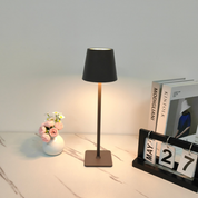 NORDIA | Trådlös uppladdningsbar bordslampa