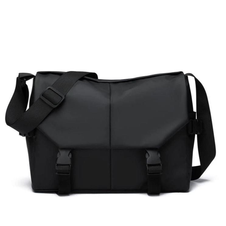 Mason | Vattentålig läder crossbody messenger- och resväska