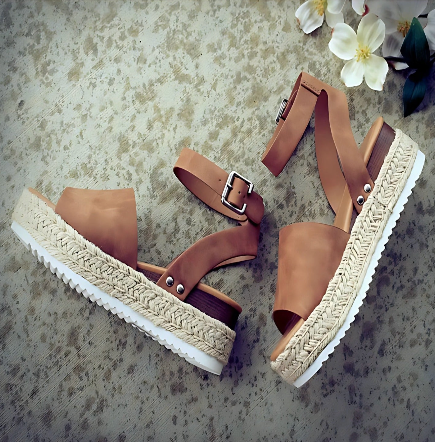 ANNA | Eleganta sandaler med klack