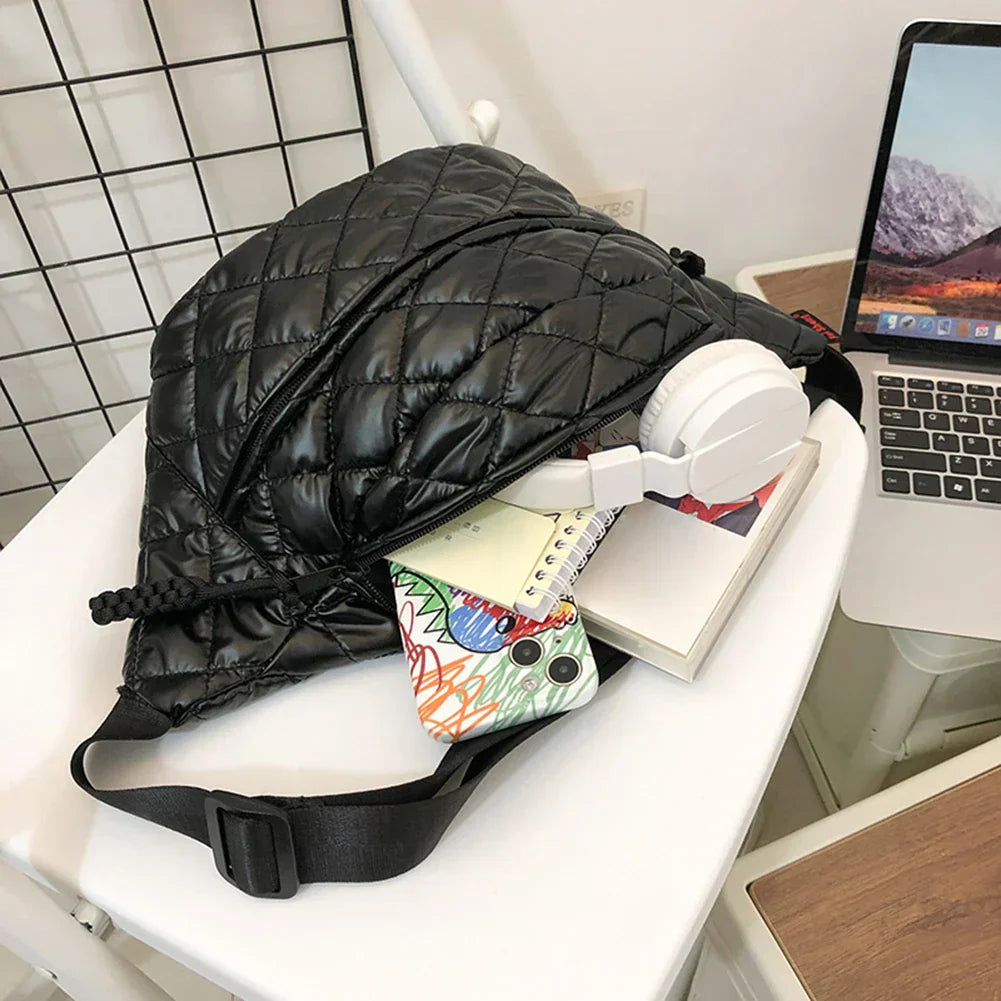 Ethan | Avslappnad quiltad crossbody-bröst- och höftväska