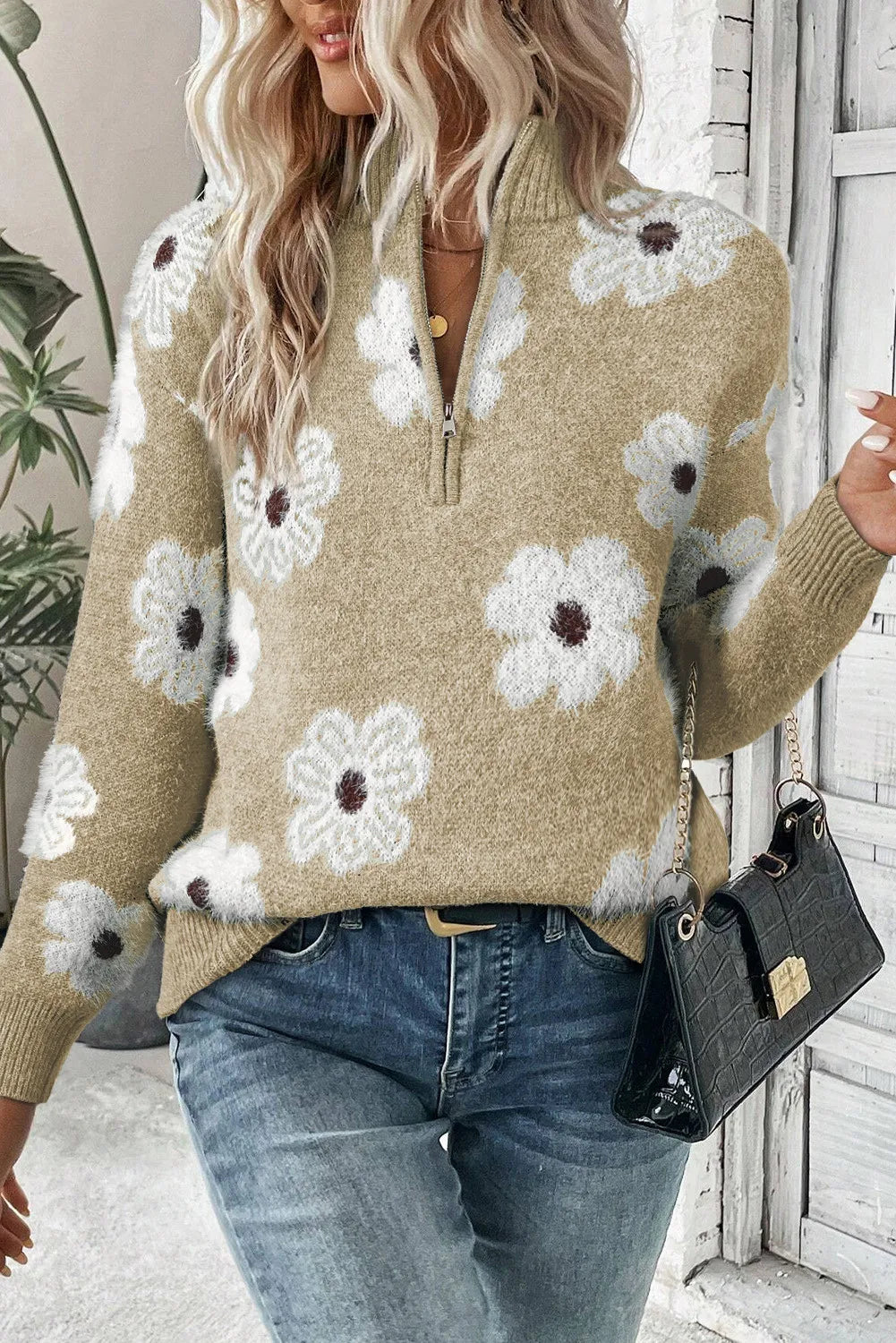 ASHLEY | Stickad blommig tröja för damer
