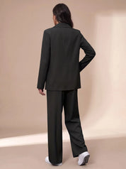 Clara | Damen Taillierter Zweireihiger Hosenanzug mit Weiter Hose, Burgundy 5