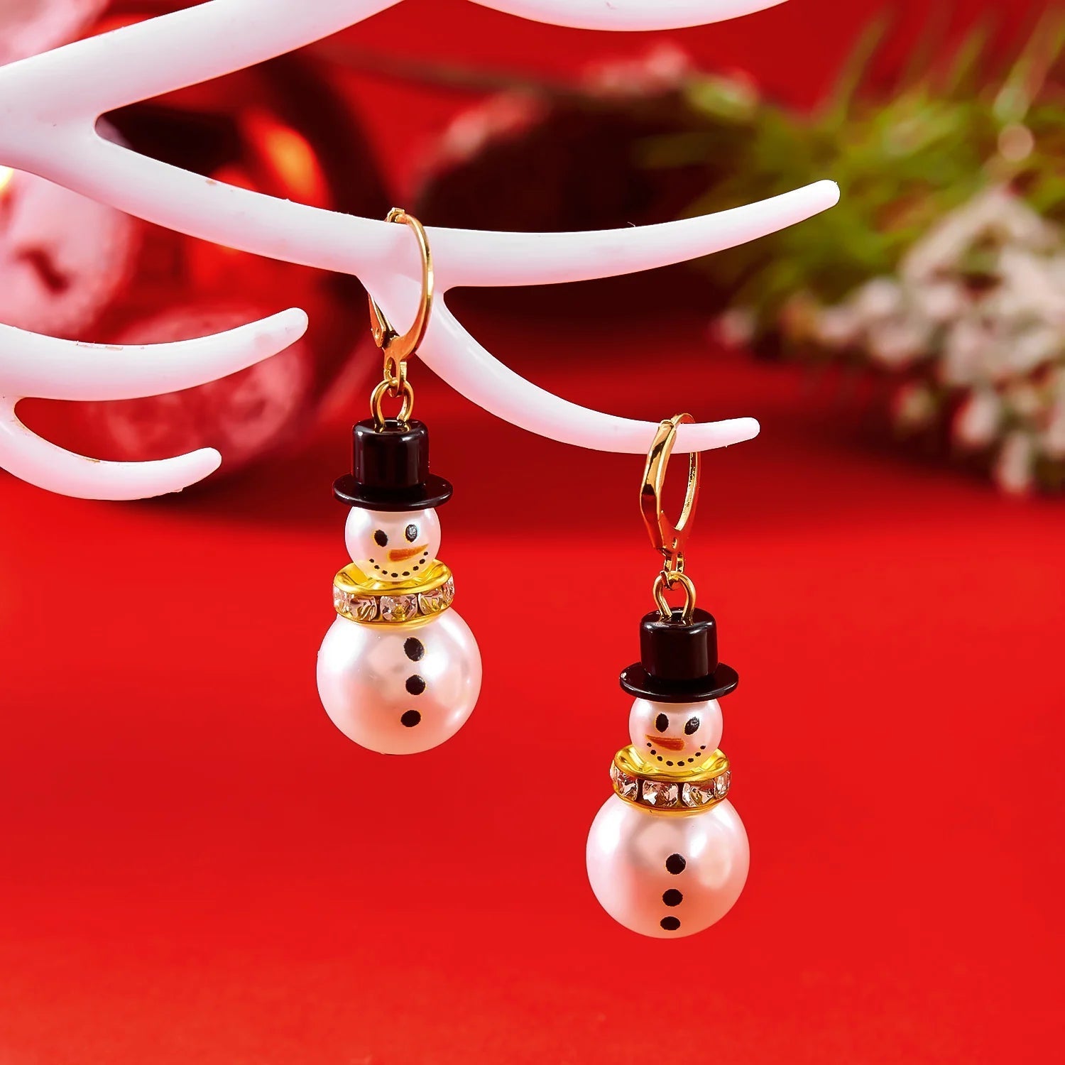 CrystalChill | Glänzende Schneeflocken-Ohrringe – das perfekte Weihnachtsgeschenk 3