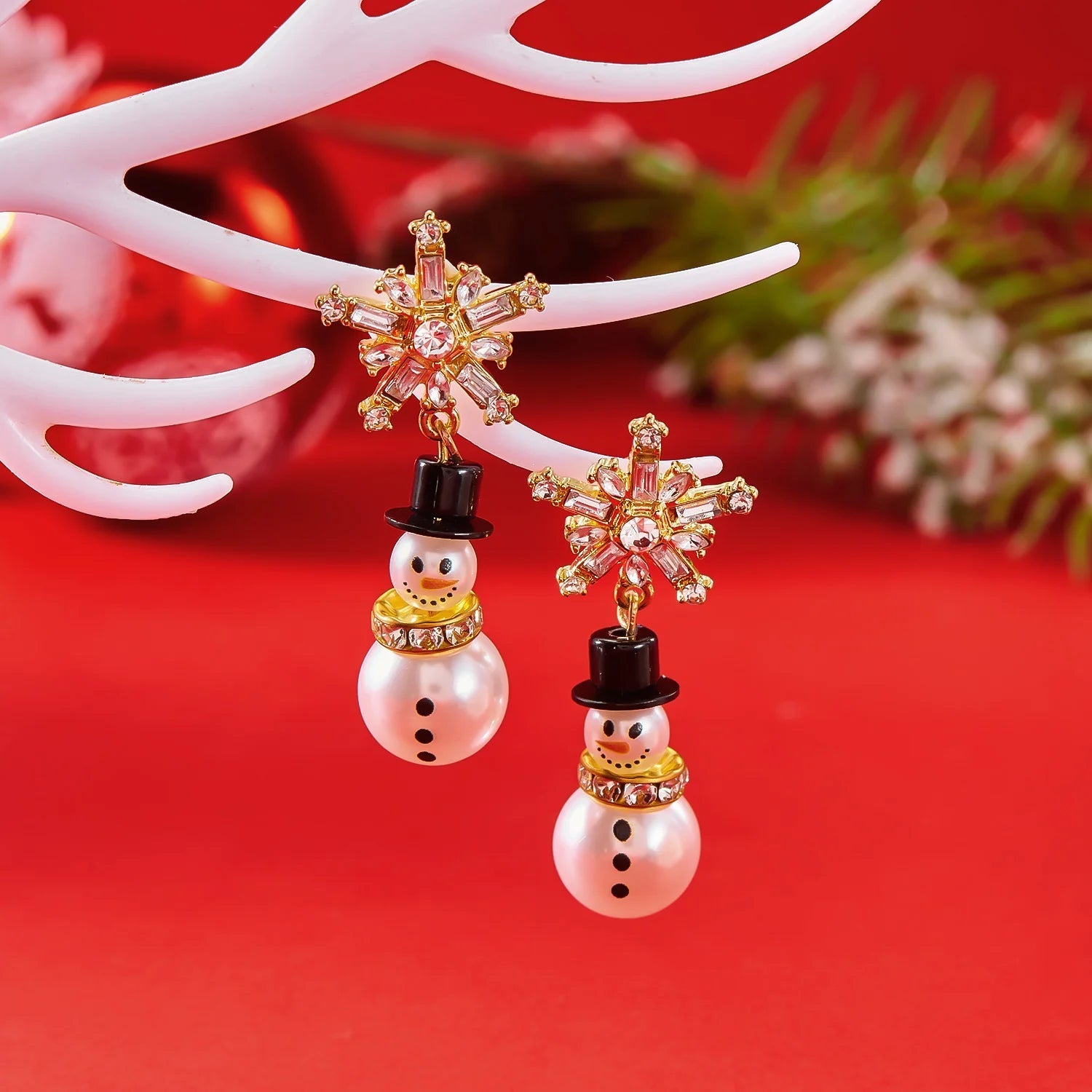 CrystalChill | Glänzende Schneeflocken-Ohrringe – das perfekte Weihnachtsgeschenk 4