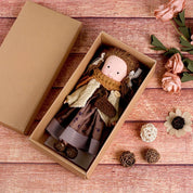 CuddlyCharm | Plüsch-Anziehpuppe mit Accessoires Geschenkset 6