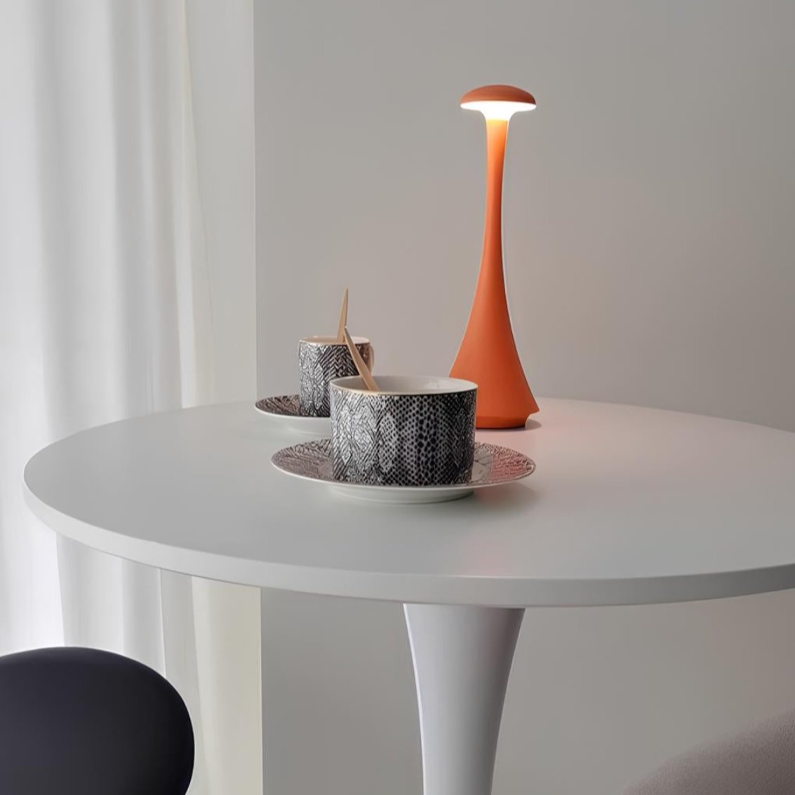Elance Tischlampe 3