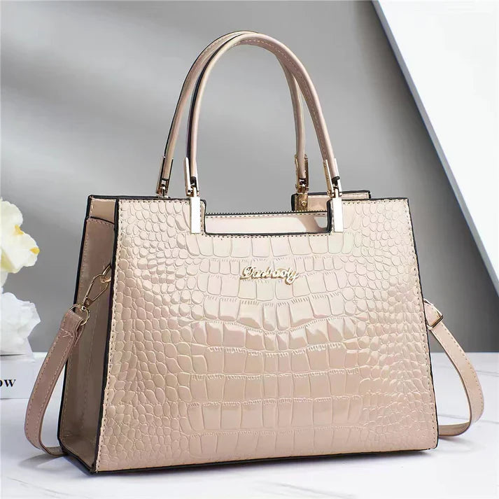 Elegante Damenhandtasche aus echtem Leder mit stilvollem Hochglanzfinish 0