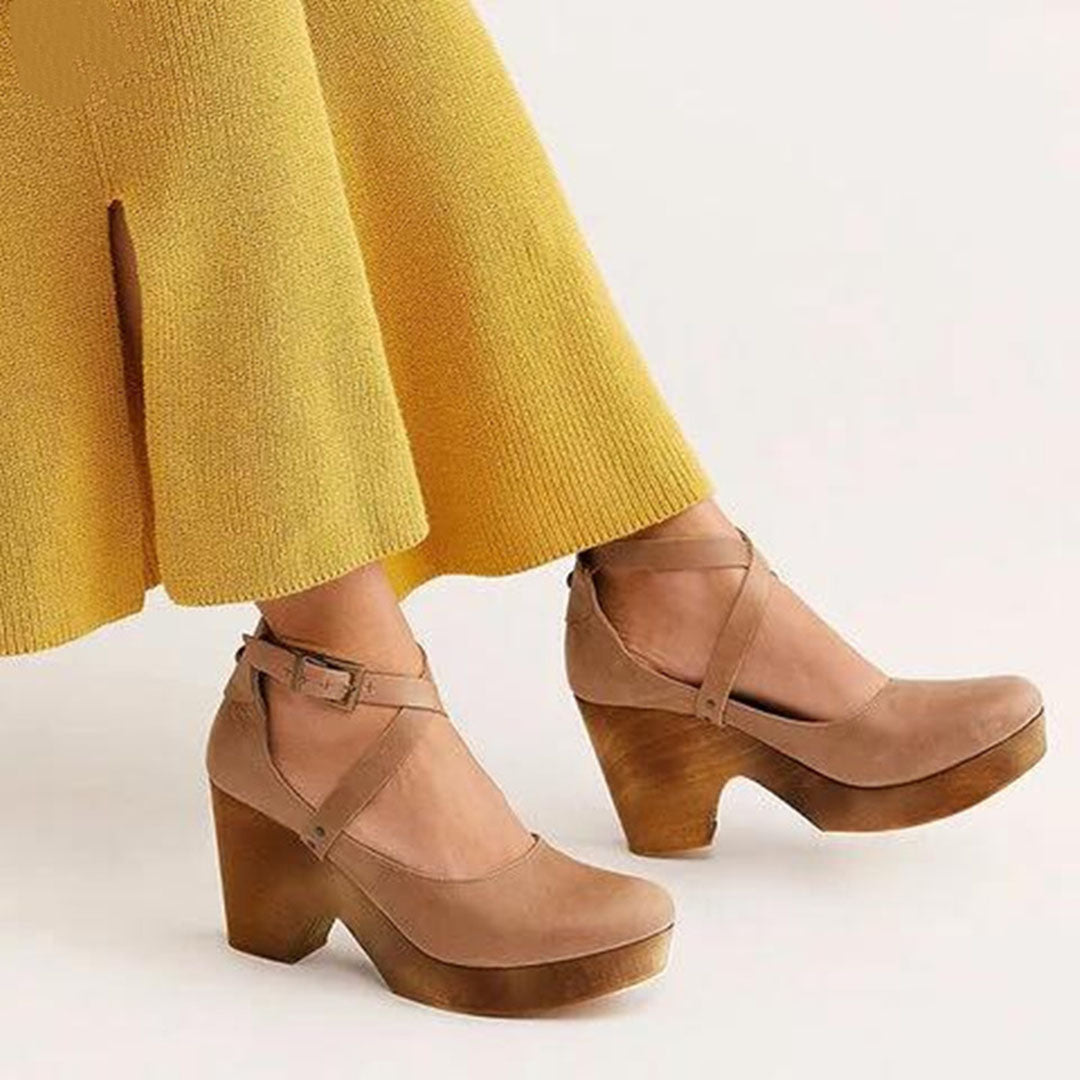 Elegante Keilabsätze mit geschlossener Spitze und verstellbarem Knöchelriemen für Damen 5