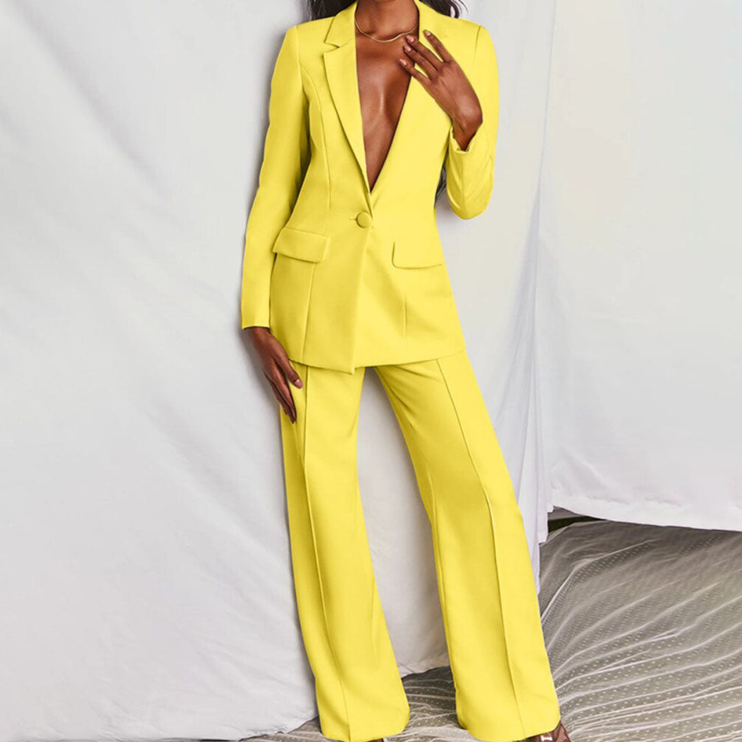 Eleganter Damen Blazer und Hosenanzug für Herbstanlässe 0