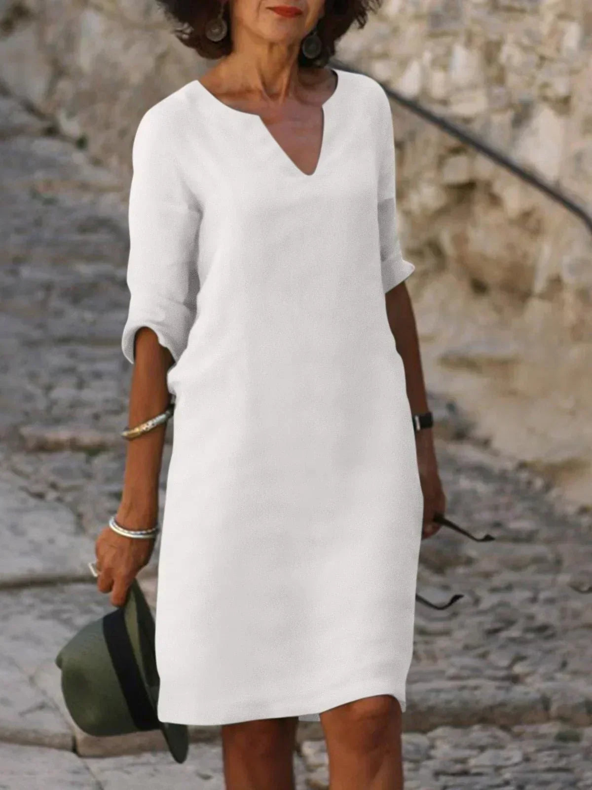 Elegantes Damenkleid mit V-Ausschnitt für vielseitige Anlässe und zeitlosen Stil 6
