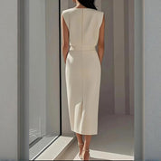 Elegantes Festliches Kleid Damen mit Taillierter Passform und Seitlichem Knopfdetail für Besondere Anlässe 1