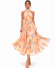 Elegantes Neckholder-Maxikleid im Aquarellmuster für den Sommer | Lange Kleider für Damen | Sommermaxikleider 1