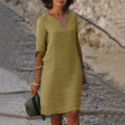 Elegantes V-Ausschnitt-Kleid für Frauen – Vielseitig und schmeichelhaft 11