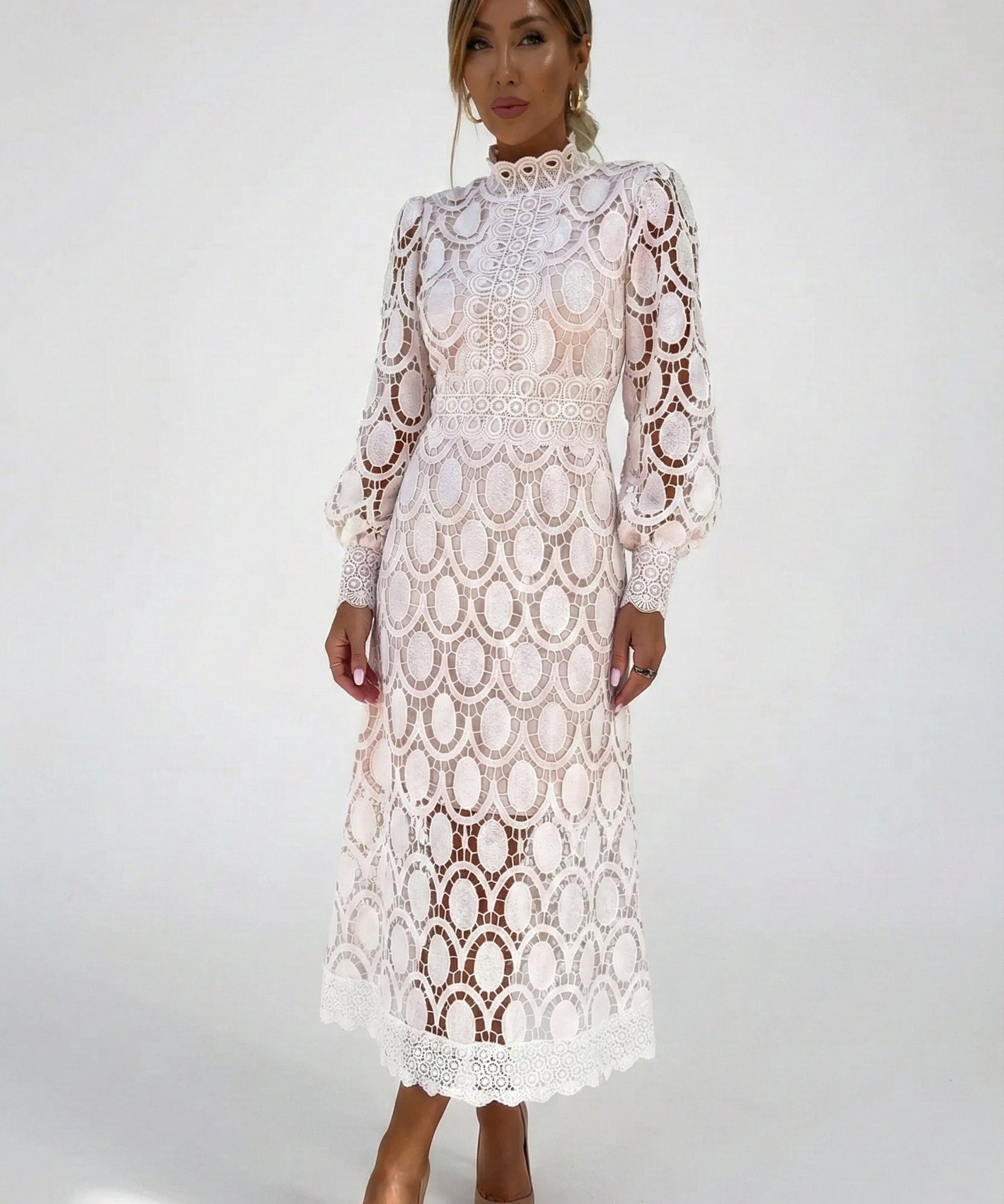 Festliches Kleid Damen für Hochzeitsgast – Elegantes Midikleid mit Definiertem Schnitt und Perforierten Details 0