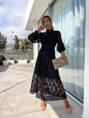Festliches Kleid Damen für Hochzeitsgast – Elegantes Midikleid mit Definiertem Schnitt und Perforierten Details 5