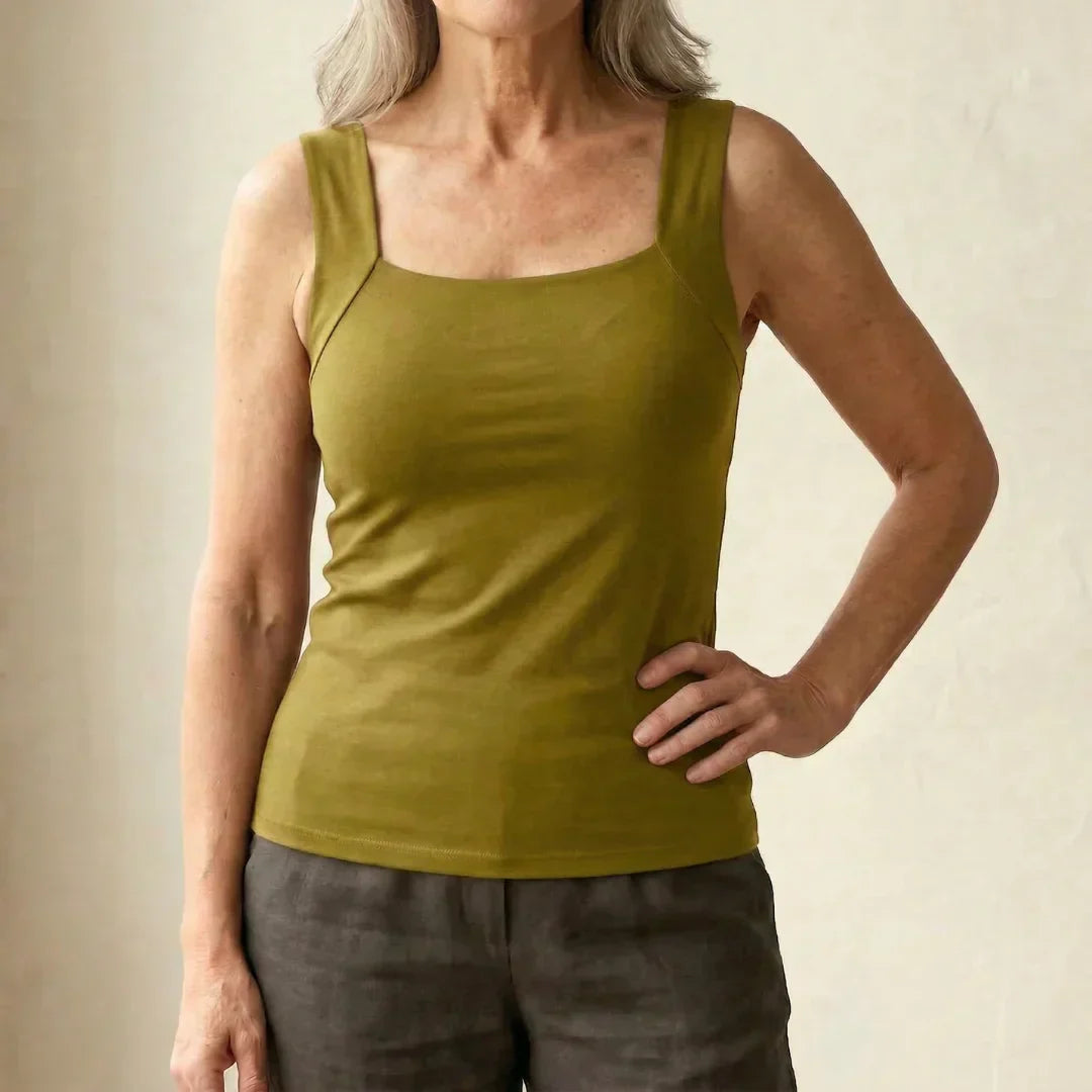 Giulia | Atmungsaktives Tanktop mit integriertem BH für Damen 14