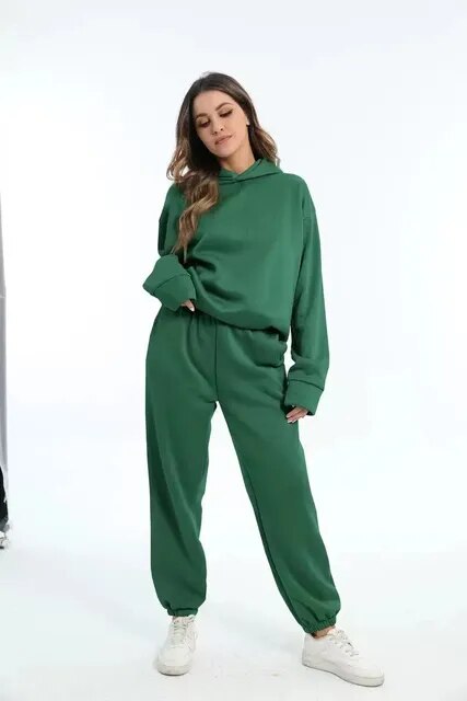 Clara | Mysigt dam-sweatset med huva och joggingbyxor