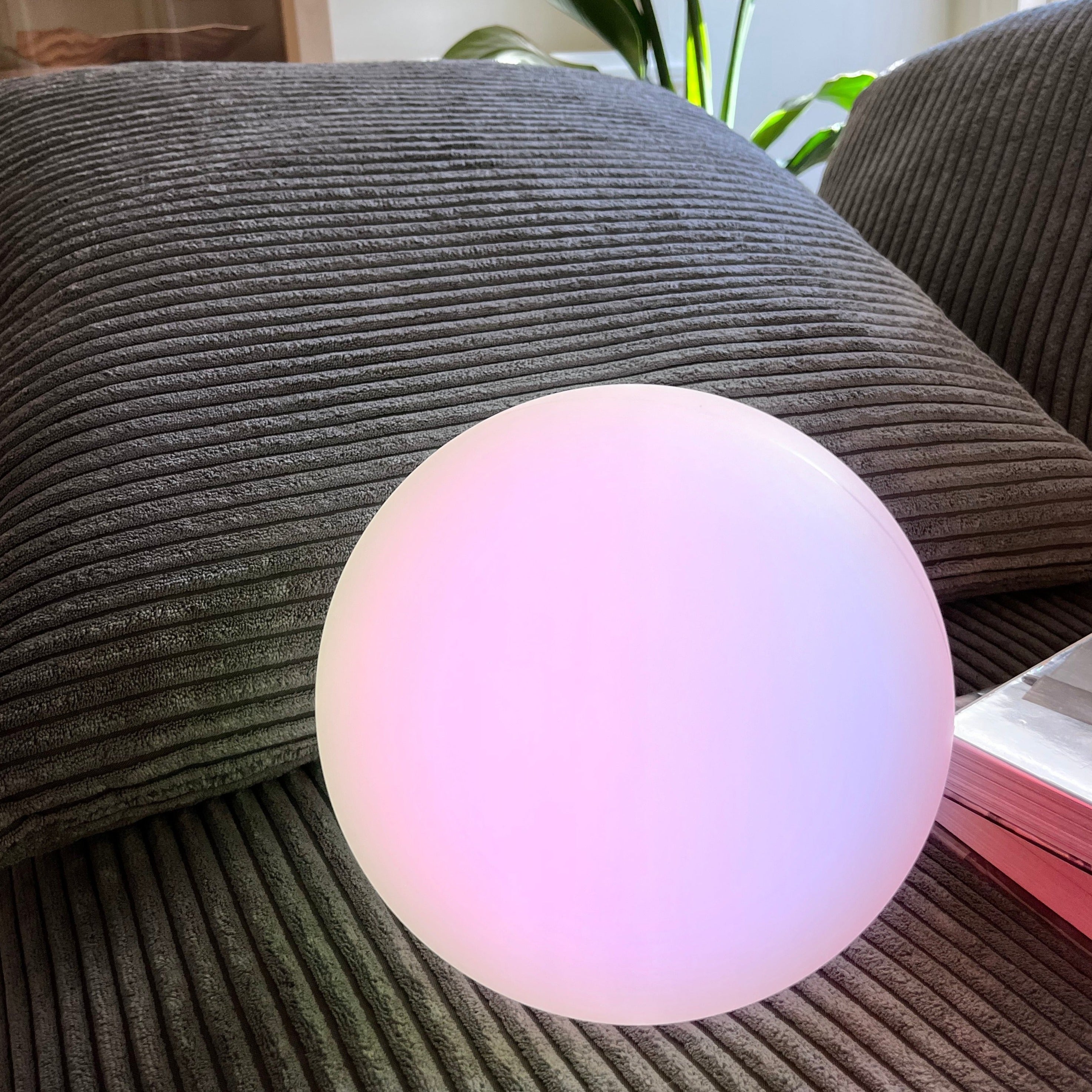 Kabellose LED Lampe für Außenbeleuchtung IP65 Wetterfest mit Fernbedienung – Farbenfrohe Aussenleuchten für Terrasse und Garten 2