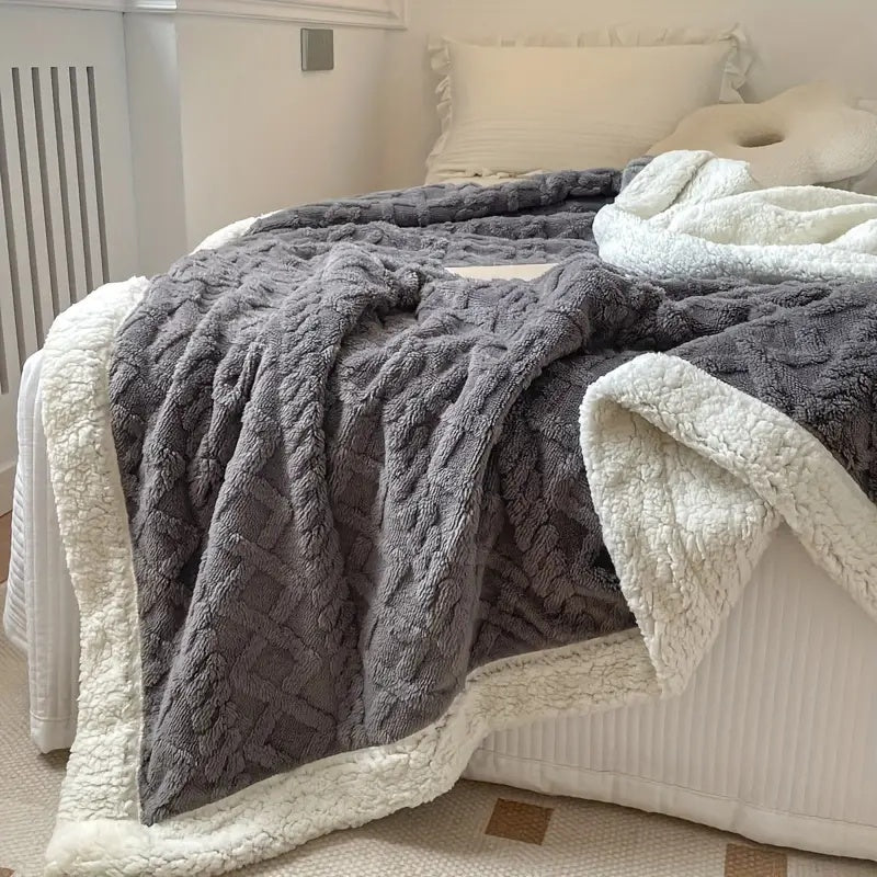 Kuscheldecke für Erwachsene aus Sherpa-Fleece – Bequeme Wolldecke für Gemütlichkeit und Entspannung 2