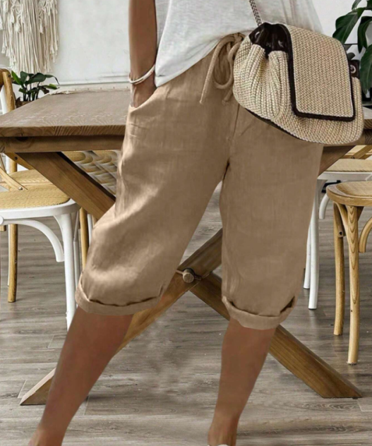 Leichte Damen-Shorts mit Kordelzug für entspannte Sommertage 0