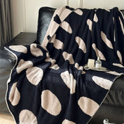Moderne Fleece Decke für Erwachsene Warm Nylon Wendbar mit Punkten 2