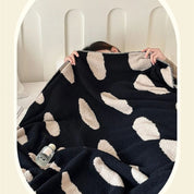 Moderne Fleece Decke für Erwachsene Warm Nylon Wendbar mit Punkten 3