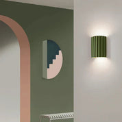 Moderne Wandleuchten aus Kunstharz - GlowStone 2