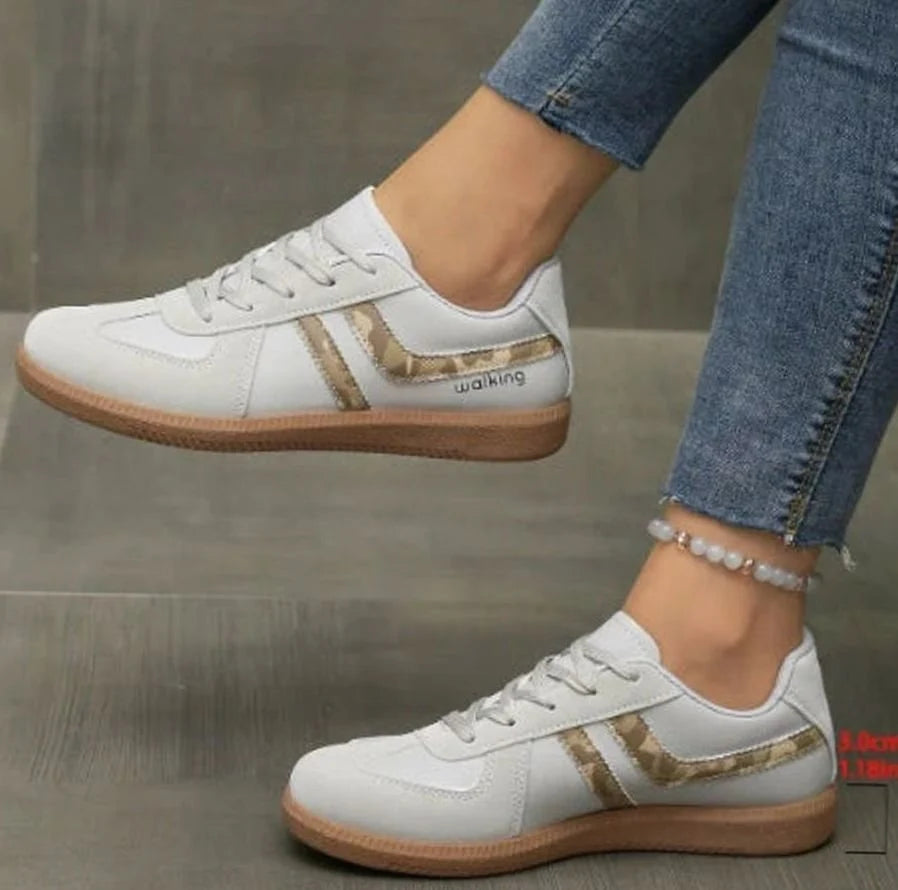 Nora | Damen Orthopädische Sneaker mit Breiter Zehenbox und Schnürung 12