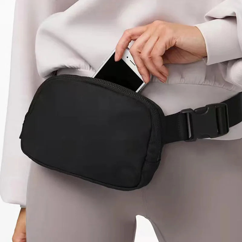 Luca | Liten vattentät crossbody midjeväska