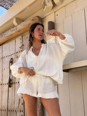 Zara | Elegant V-ringad t-shirt och shorts med volanger set