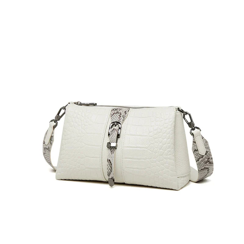 Aurora | Snygg krokodilmönstrad crossbody slingväska