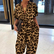 Olivia | Overall med V-ringning