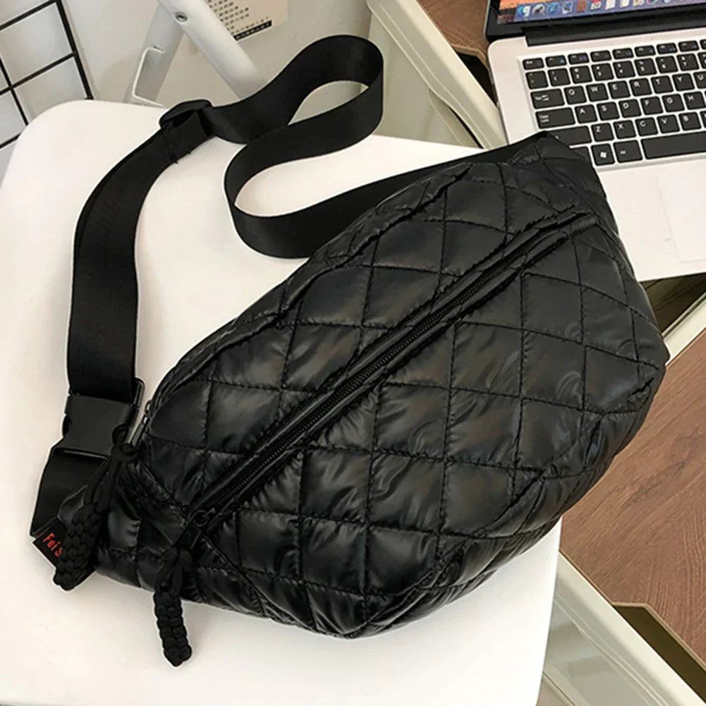 Ethan | Avslappnad quiltad crossbody-bröst- och höftväska