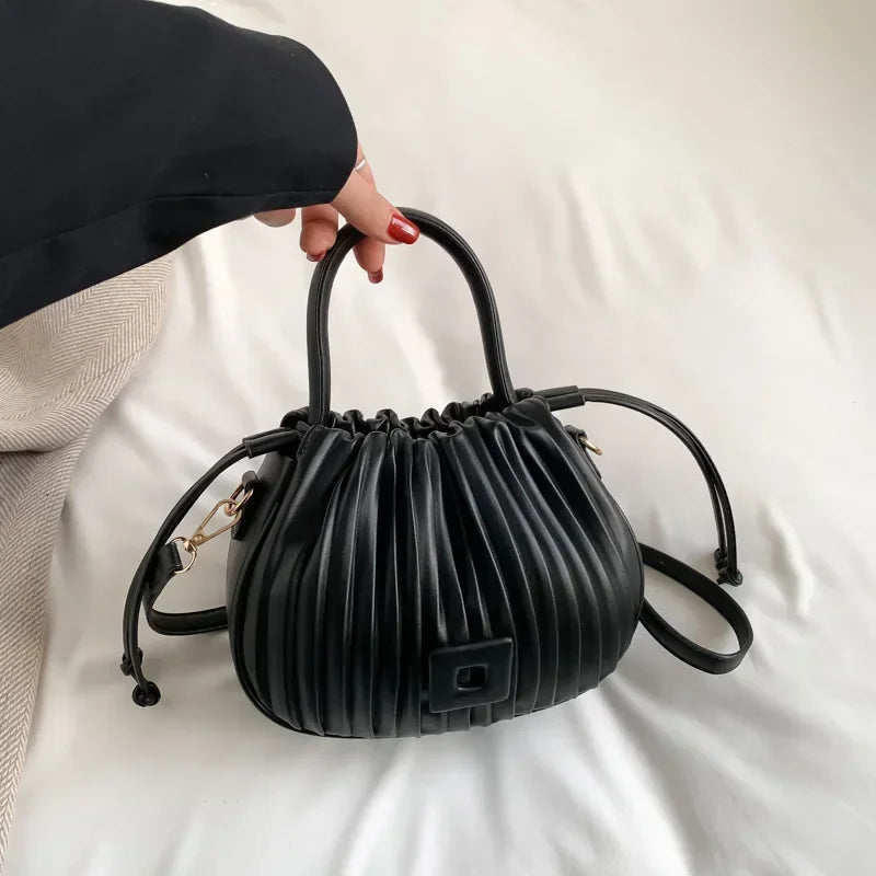 SIENNA | Lyxig stil bucketväska