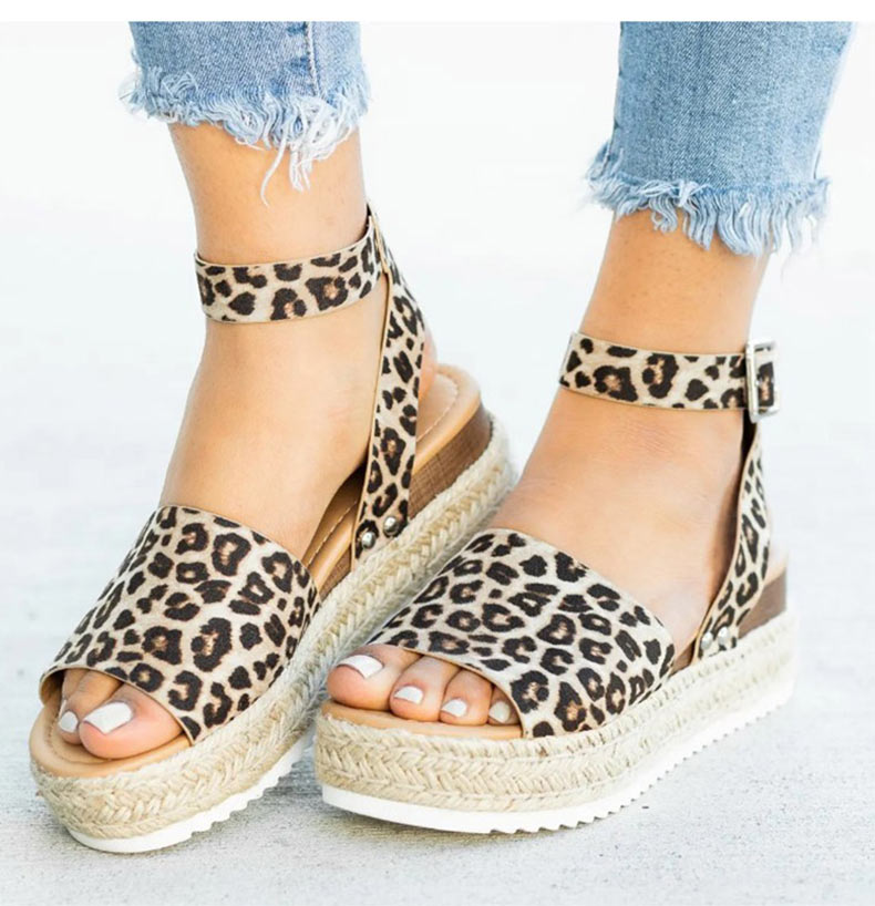 ANNA | Eleganta sandaler med klack