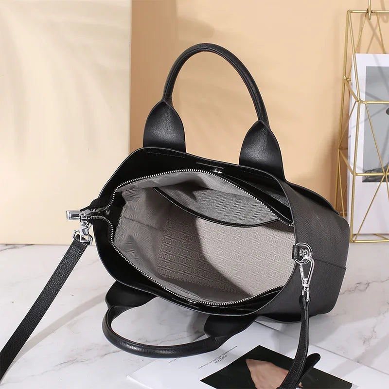 Mila | Minimalistisk läder crossbody slingväska