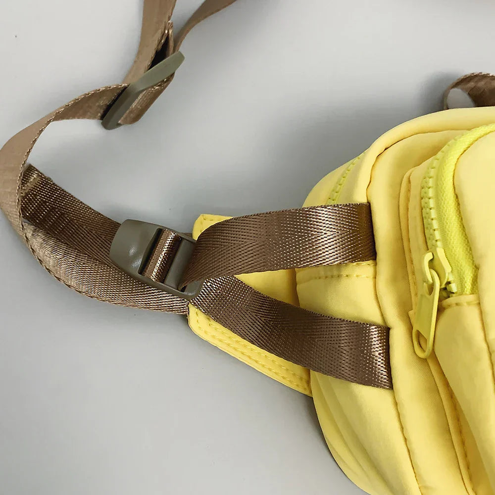 Ruby | Avslappnad vattenavvisande nylon höftväska crossbody