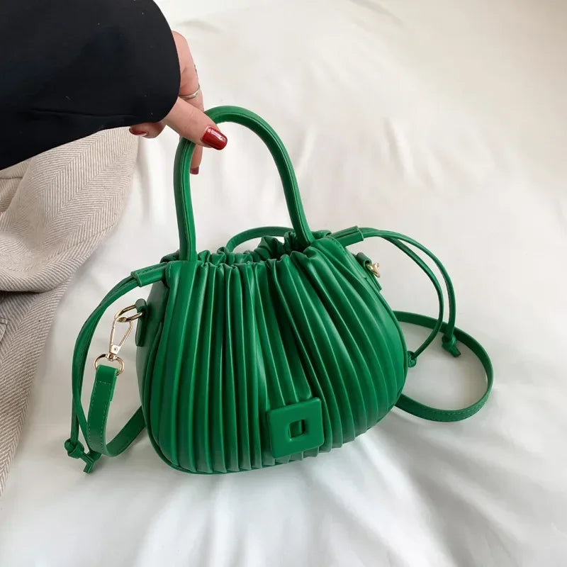 SIENNA | Lyxig stil bucketväska