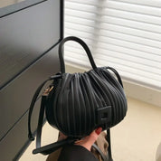SIENNA | Lyxig stil bucketväska