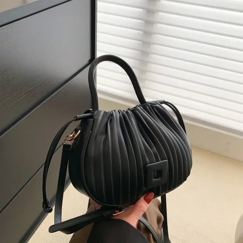 SIENNA | Lyxig stil bucketväska