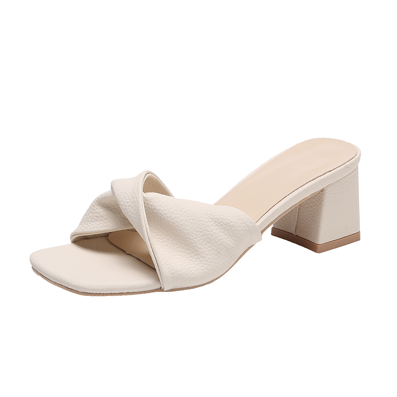Lana | Eleganta sandaler med klackblock för komfort och stil