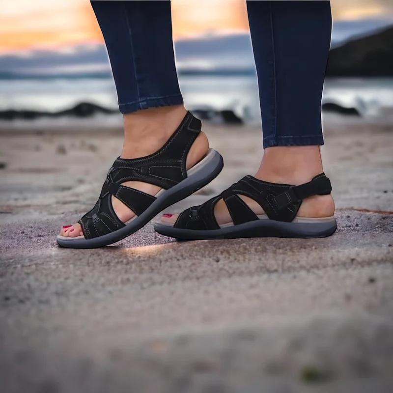 Faye | Modiska All-Terrain Sandaler - Mode Möter Funktion
