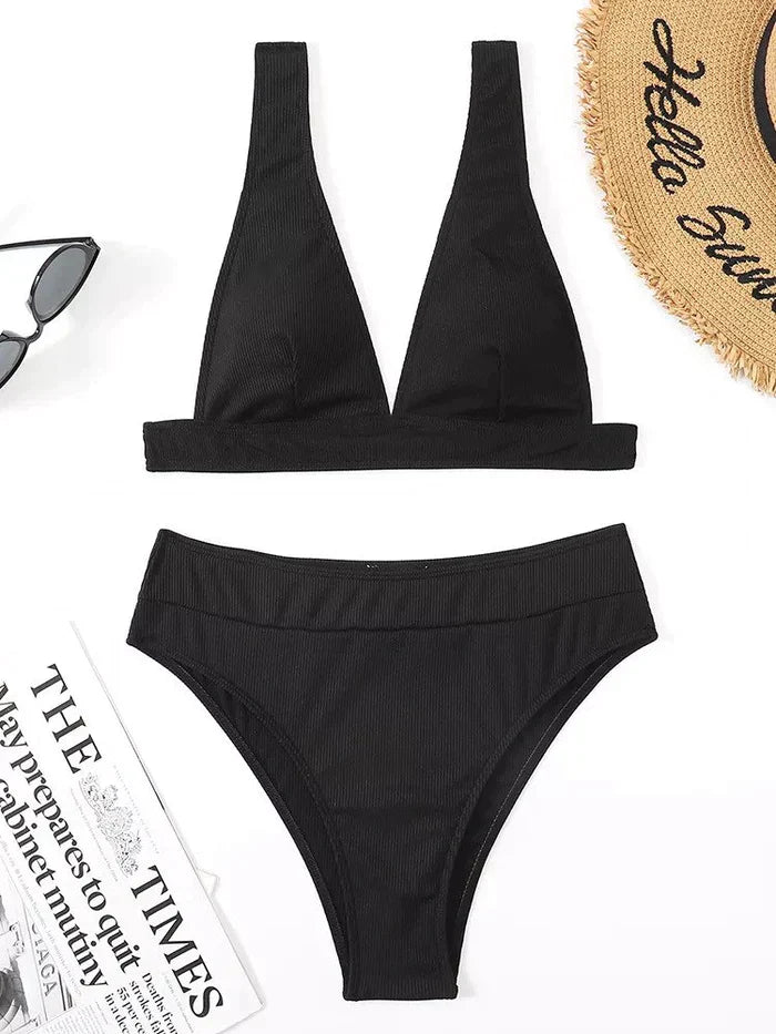 Sophia | Högmidjad bikiniset för avkoppling och simning