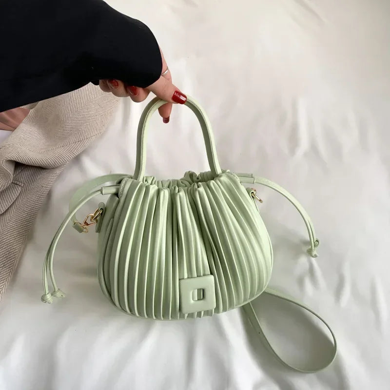 SIENNA | Lyxig stil bucketväska