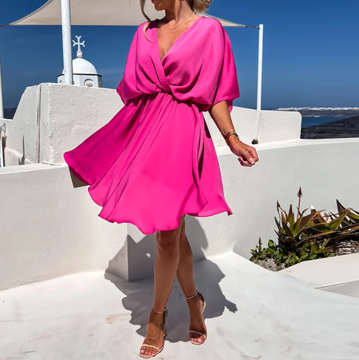 RYLEE | Lyxig satin omlottklänning