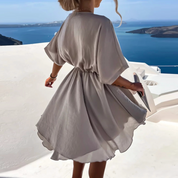 RYLEE | Lyxig satin omlottklänning