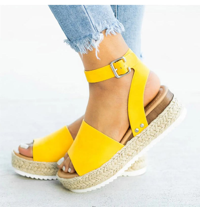 ANNA | Eleganta sandaler med klack